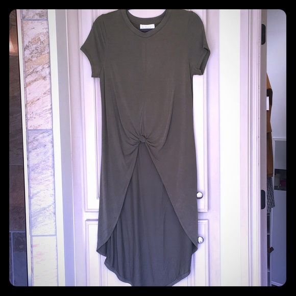 Long Olive Green Knotted Top size Large - Picture 2 of 6